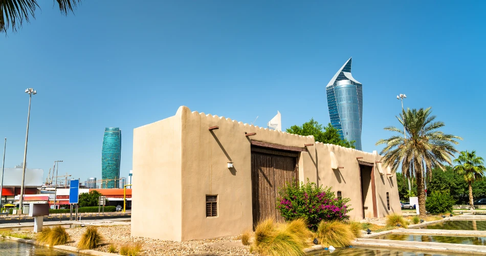 Timeless Charm of Kuwait’s Souq Al-Mubarakiya

