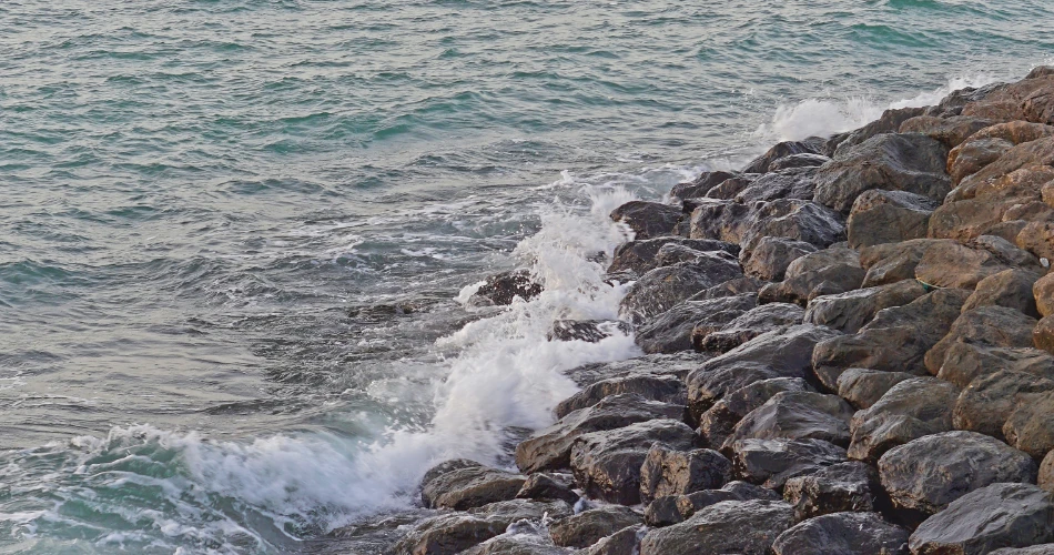 Failaka Island Day Trip: Time Travel & Tranquility