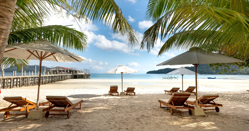 Salmiya Travel Guide: Beaches, Malls & Nightlife