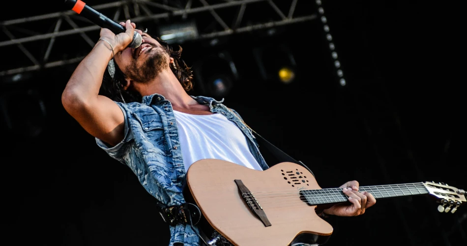 Salmiya Travel Guide: Beaches, Malls & Nightlife